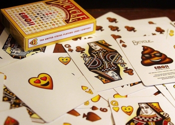 Bicycle Emoji Playing Cards: il mazzo delle “faccine”!