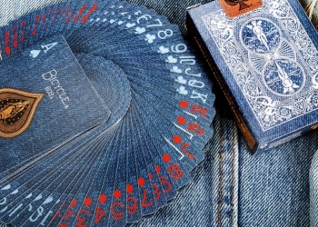 Bicycle Denim Playing Cards: l’intramontabile mazzo stile Blue Jeans